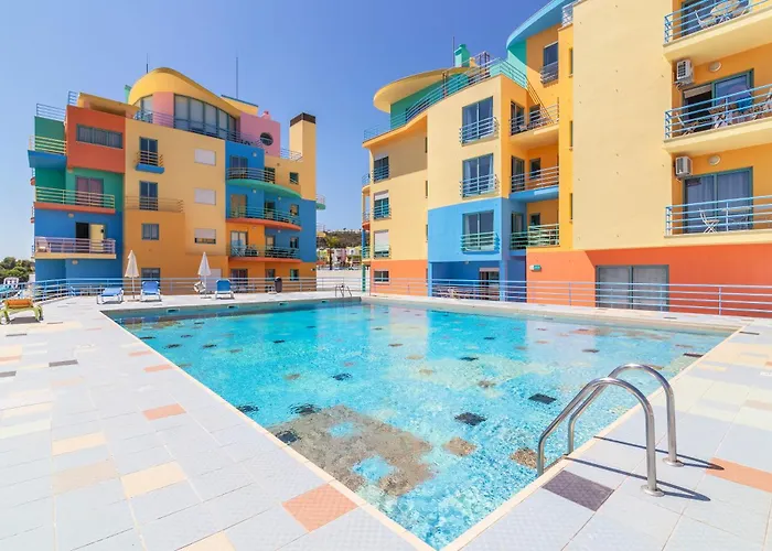 Marina De By Garvetur * 阿尔布费拉